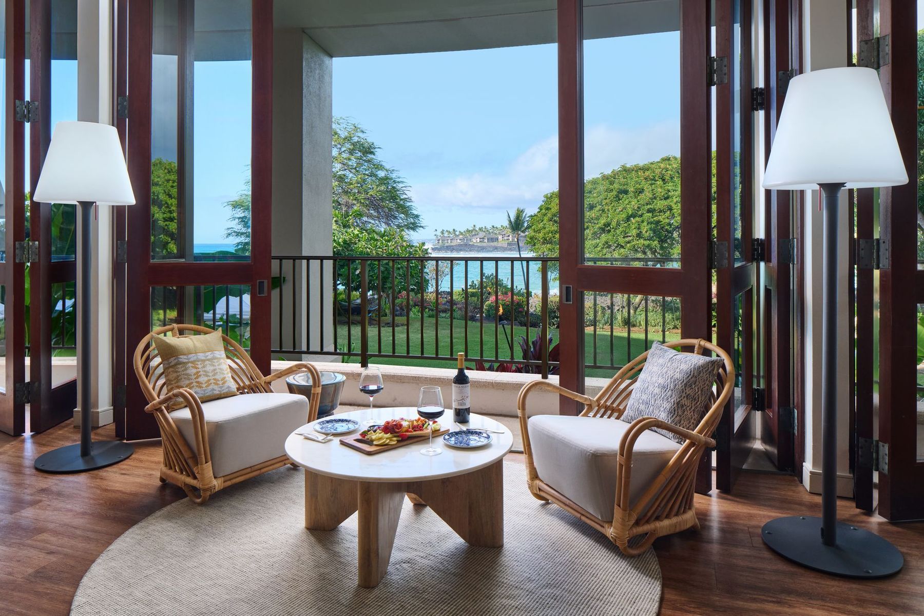 A club lounge with ocean views at OUTRIGGER Kona Resort